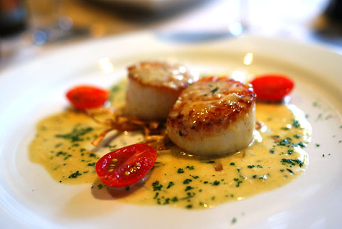 Sautéed Sea Scallop on a nest of Crispy Leeks finished with Tarragon Chardonnay Sauce