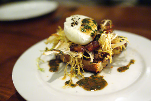 Chicken liver crostone, poached farm egg, frisée, warm bacon vinaigrette