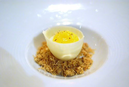 EGGS-CEPTIONAL LEMON MERINGUE