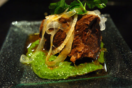 Costillas de Res con Salsa Verde