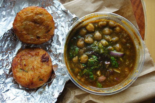 Aloo Tikki Cholle