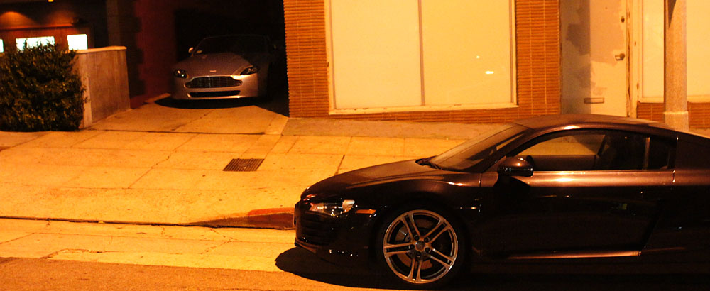 Aston Martin V8 Vantage Roadster, Audi R8