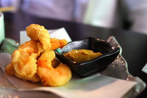 Tiger shrimp tempura with curry aioli