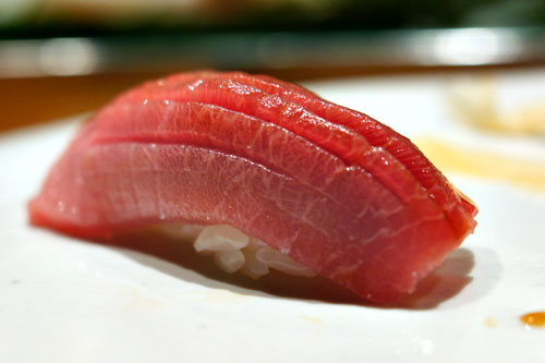 Medium Fatty Blue Fin Tuna / Kuromaguro Chutoro