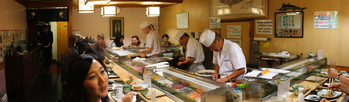 Hama Sushi Interior