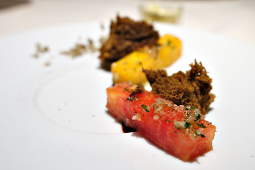 Heirloom Tomato Salade, Leek Ash Sponge