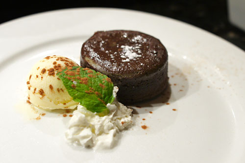 Melted Chocolate Cake w/ Mascarpone Cheese Ice Cream