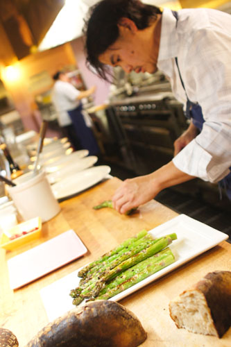 Cutting Asparagus