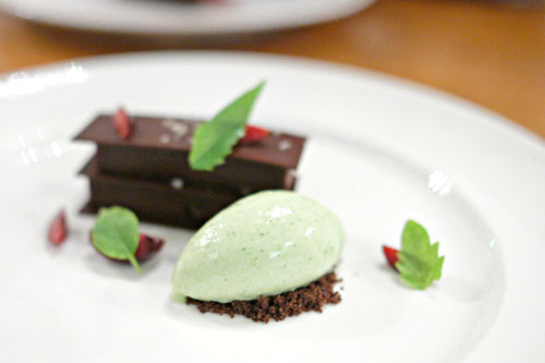 Chocolate    Eucalyptus    Chocolate mint