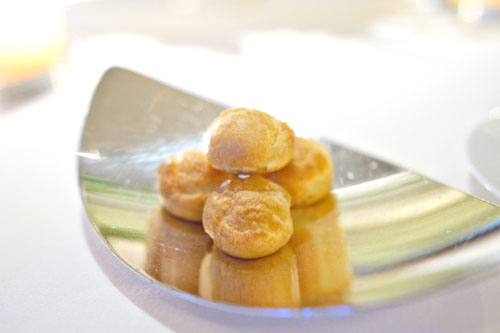 Gruyère Gougères