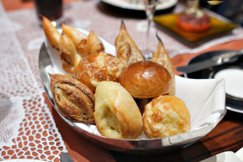 Joel Robuchon Bread Basket