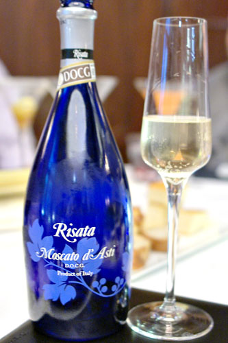 2011 I.V.I.S.p.A.-Canelli Moscato d'Asti Risata