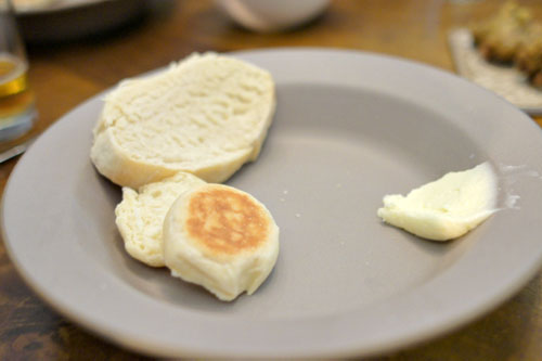 housemade bread and cultured butter