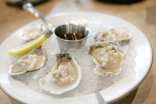 1/2 dozen oysters, pear mignonette