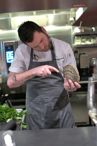 Shucking Scallop