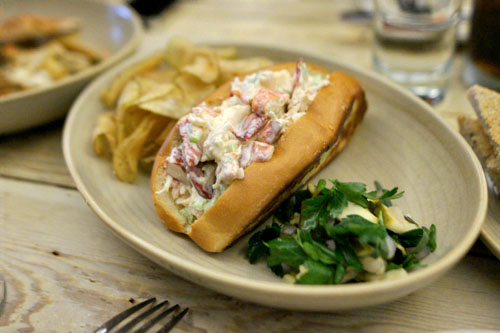 LOBSTER ROLL