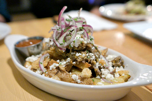 LECHÓN ASADO FRIES