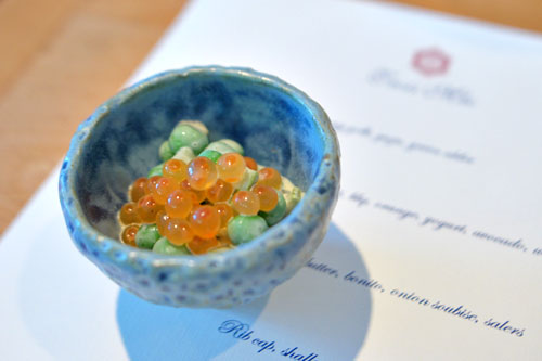 Peas and asparagus with salmon roe