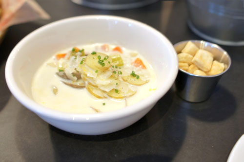 New England Clam Chowdah'