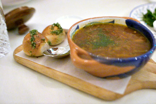 Ukrainian Borscht with Pompushka