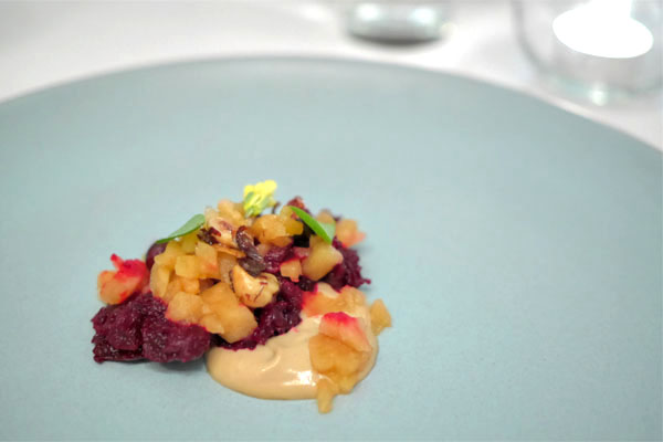 broken beets & apple with hazelnut & malt