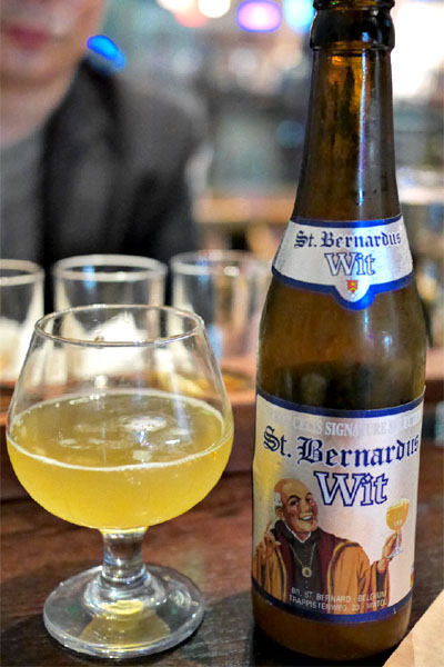 St. Bernardus Wit