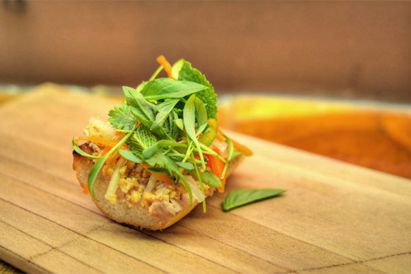 Vietnamese Paté, Peanuts, Herbs & Garlic Bread