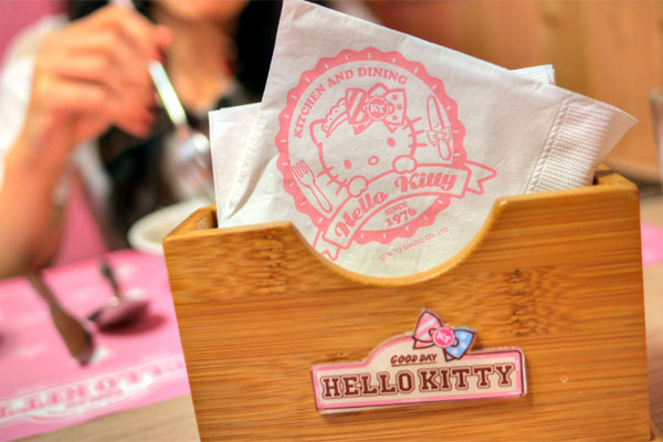 Hello Kitty Napkins