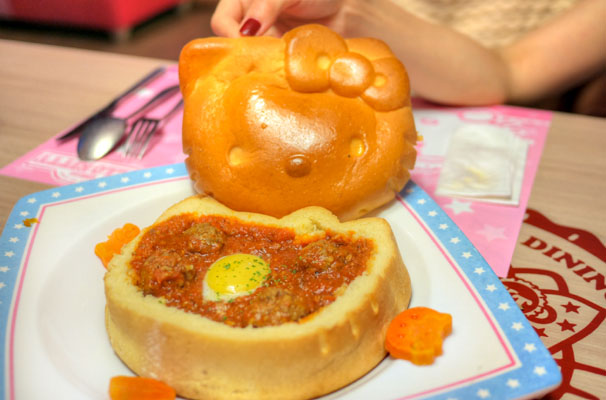 Beef Stew With Kitty Bread-cup