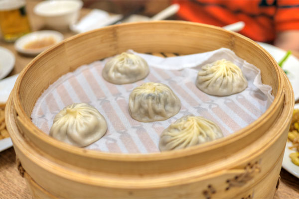 #676 - Truffle and Pork XiaoLongBao (5 pcs)