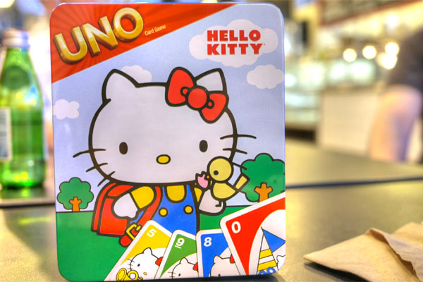 Hello Kitty Uno