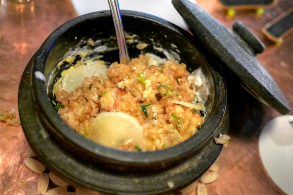 Stone Pot Shrimp Fried Rice