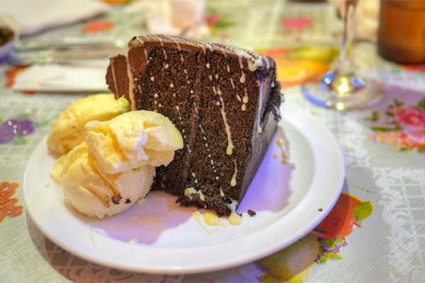 supermarket cake w/ vanilla ice cream