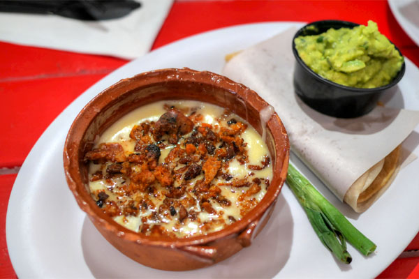 Queso Fundido (Chorizo)