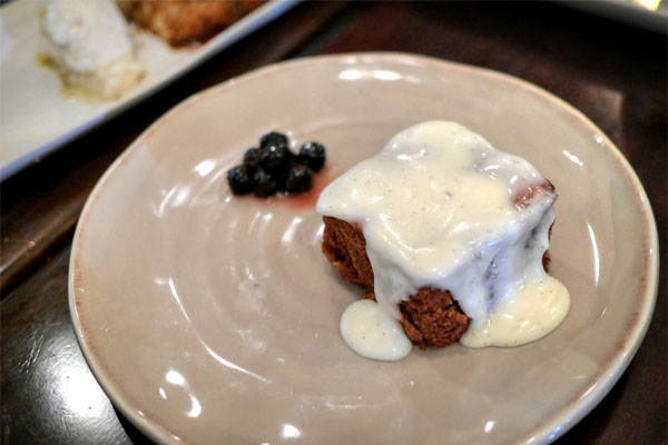 SPICED PERSIMMON BUNDT CAKE