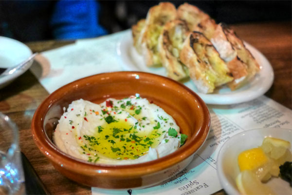 Ricotta Crostini