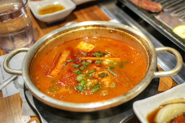 Kimchi Stew