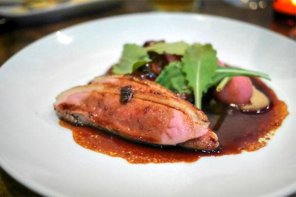 Canard Apicius, Salsifi aux beurre noisette, navet rose