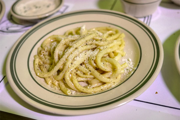 bucatini cacio e pepe, lots of black pepper, butter, parmesan