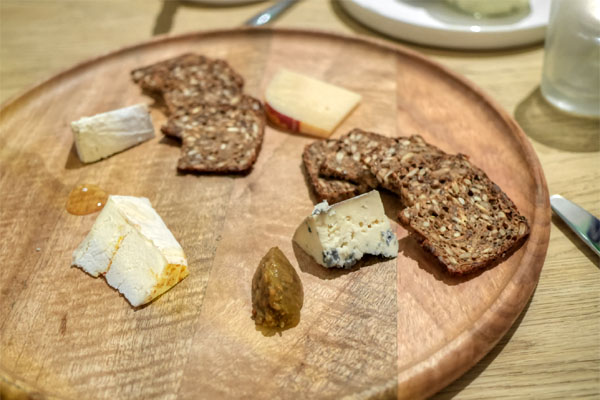 cheeses: served with sunflower rugbrod & green tomato chutney