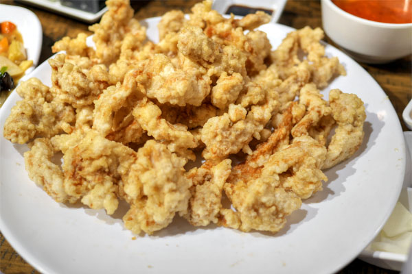 Deep-Fried Pork with Sweet & Sour Sauce (Undressed)