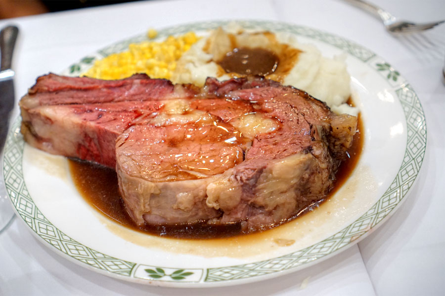 Roast Prime Rib of Beef Au Jus - The Beef Bowl Cut