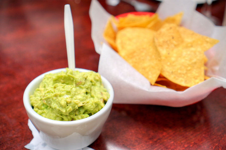 Guacamole with chips