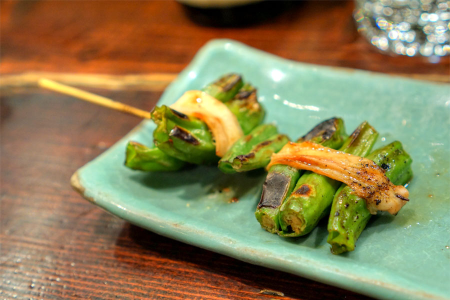 Shishito pepper with Sliced chicken