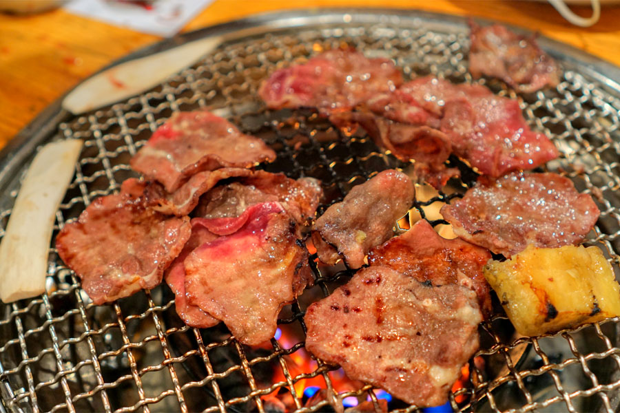 Prime beef tongue (Cooked)