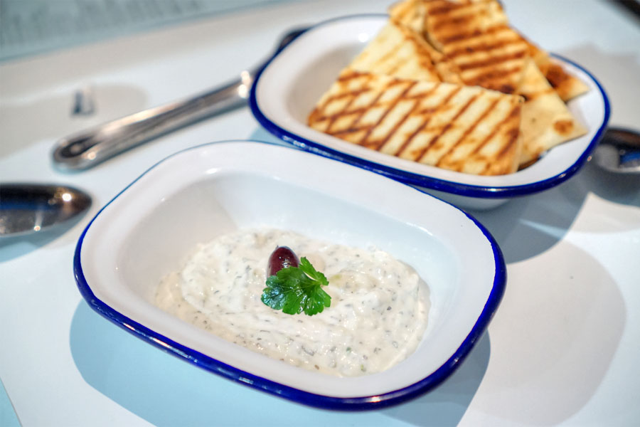 Tzatziki & Grilled Pita