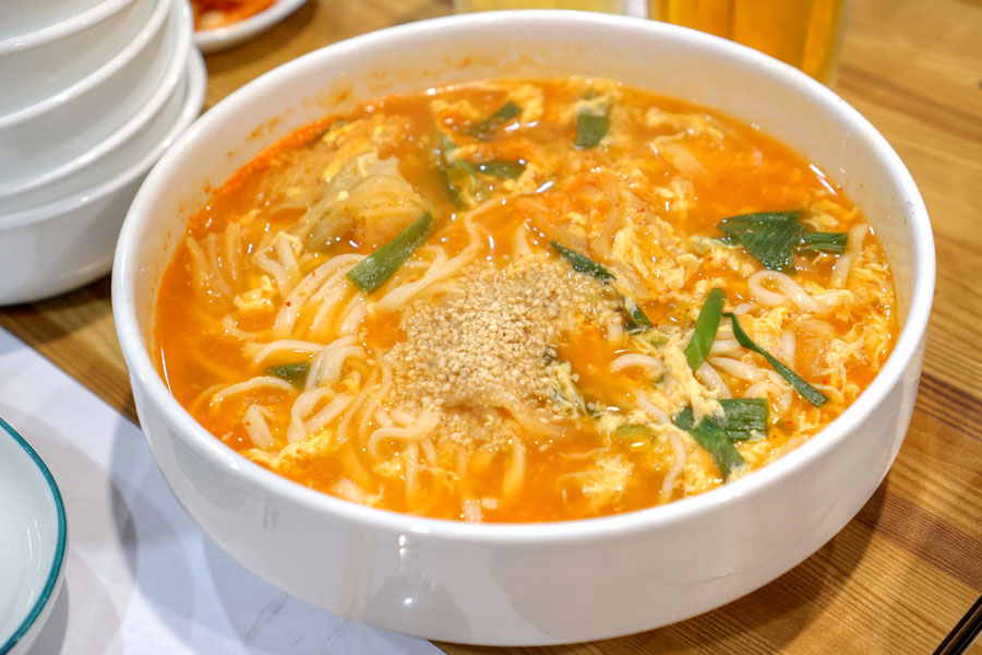 Kimchi Noodle Soup