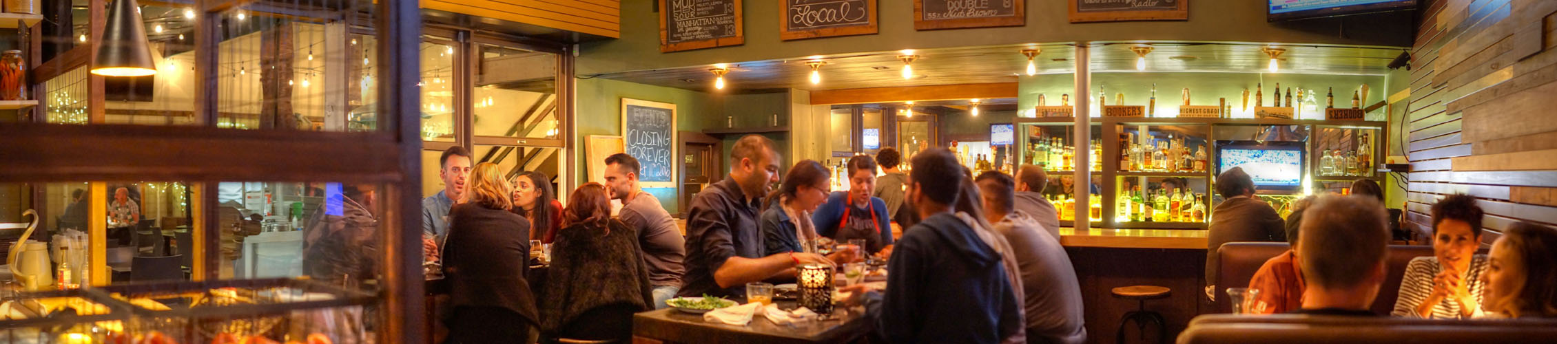 Mud Hen Tavern Interior