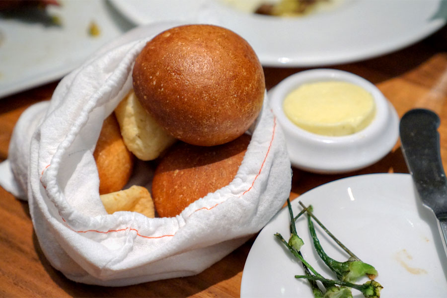 Dinner Rolls & Pão de Queijo