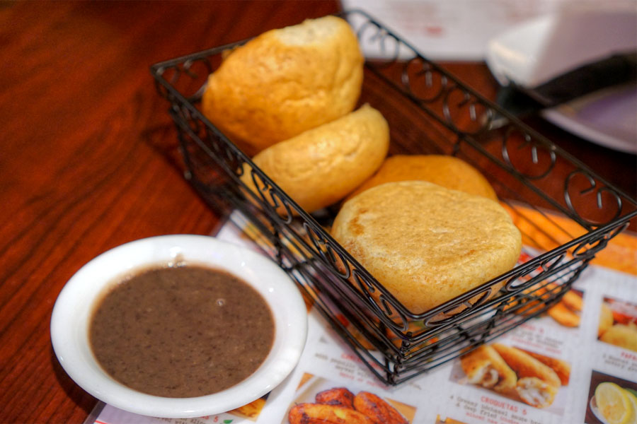 Bread & Black Bean Dip